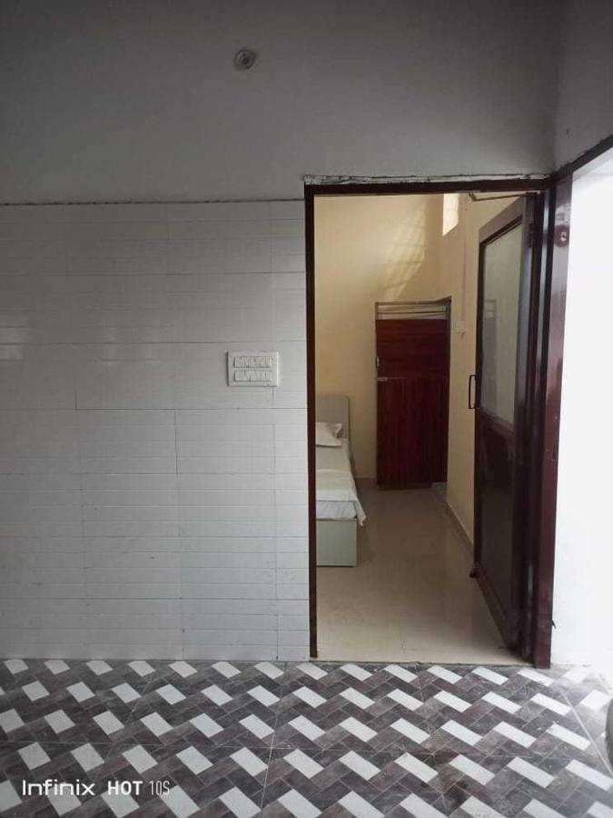 Hotel O Sky View Moradabad Buitenkant foto